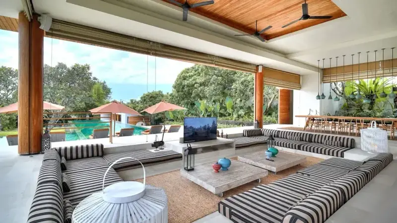 5 BR Minimalist Infinity-Pool Villa Canggu, Canggu, Bali, Indonesia — photo 2 of 14
