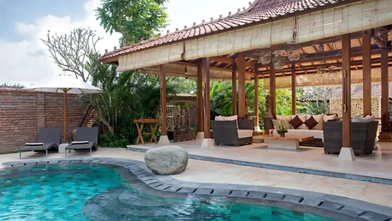 3 BR Joglo Tropical Garden Villa Canggu, Canggu, Bali, Indonesia — photo 2 of 15