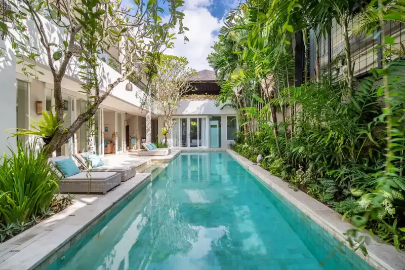 4 BR Fully Staffed Minimalist House Canggu, Canggu, Bali, Indonesia — photo 2 of 30