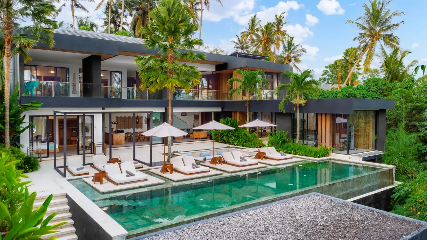 6 BR Jungle Contemporary Retreat Ubud — luxury 6-bedroom villa in Ubud, Bali, Indonesia