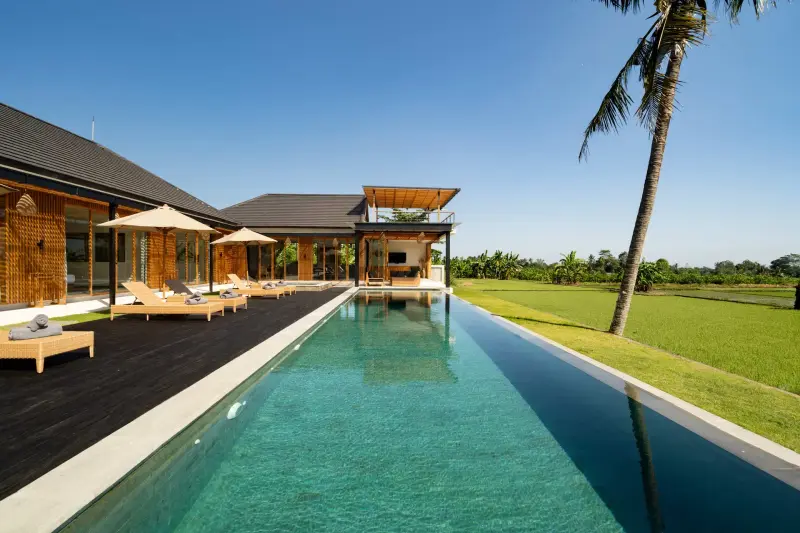 6 BR Infinity-Pool Rice-Field Retreat Ubud, Ubud, Bali, Indonesia — photo 2 of 15