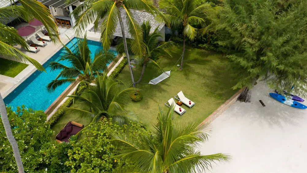 8 BR Beachfront Sunset Estate Koh Samui — luxury 8-bedroom villa in Koh Samui, Thailand