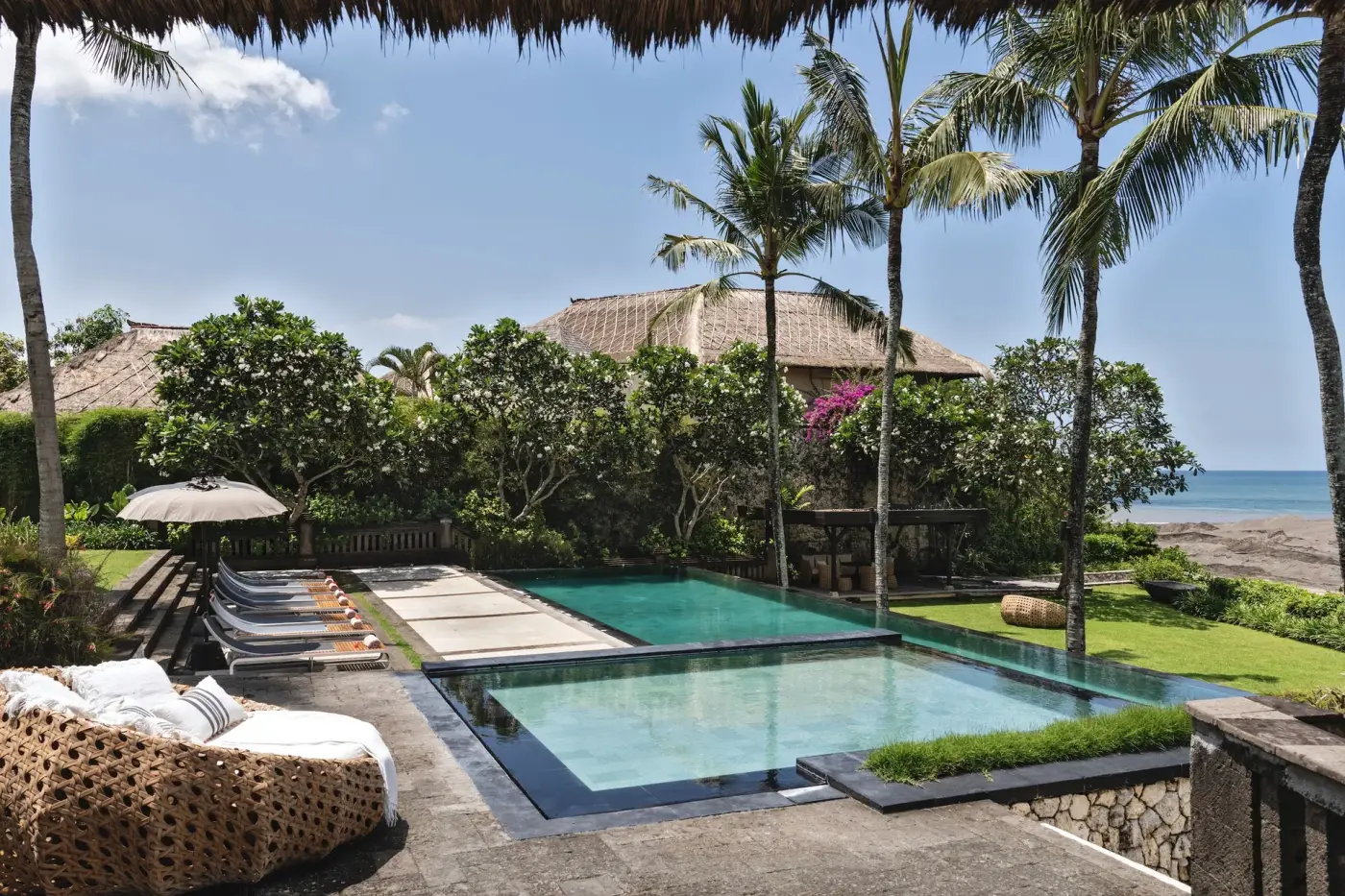 4 BR Ocean-View Thatched Villa Canggu — luxury 4-bedroom villa in Canggu, Bali, Indonesia