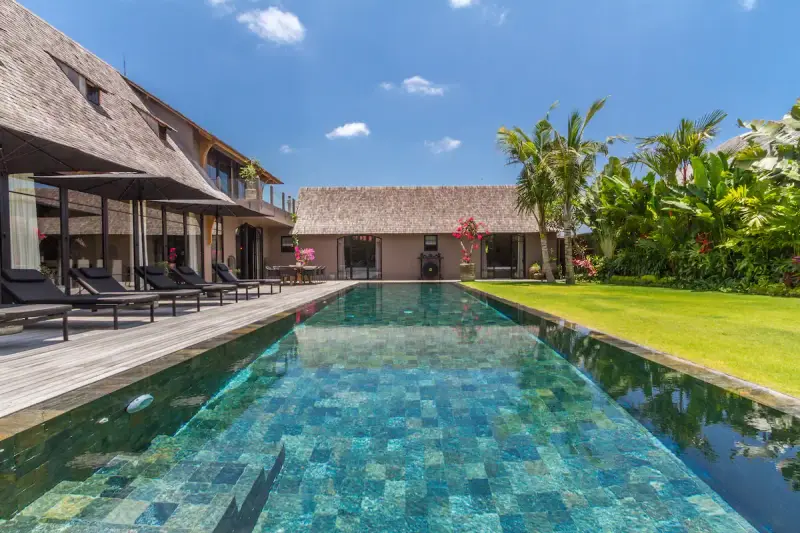 5 BR Tranquil Balinese Villa Canggu, Canggu, Bali, Indonesia — photo 2 of 30