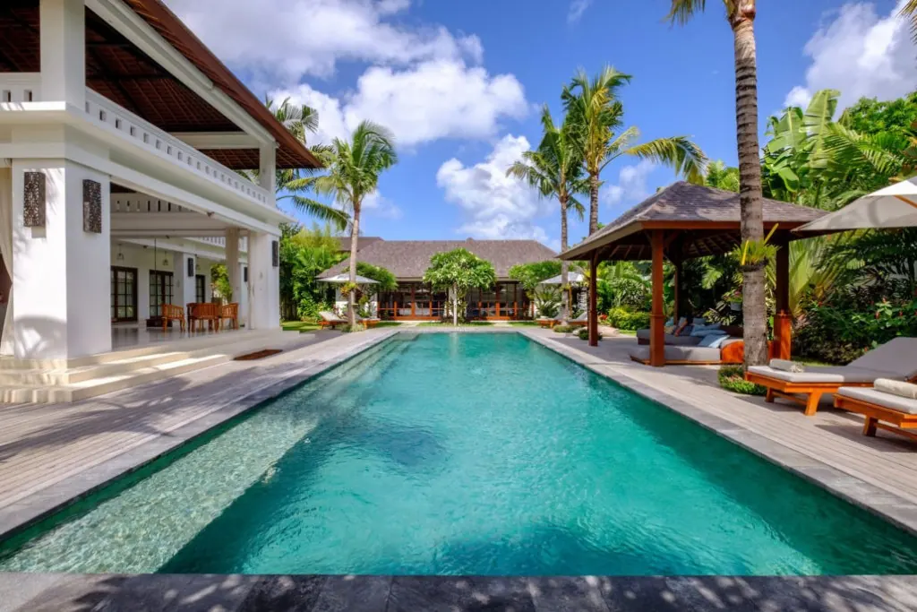 6 BR Architect-Designed Tropical Garden Villa Seminyak — luxury villa in Seminyak, Bali