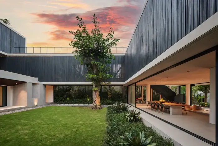6 BR Tropical-Modern Cinema Villa Canggu — luxury villa in Canggu, Bali