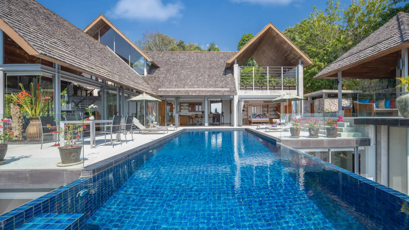 Villa Lomchoy — luxury 5-bedroom villa in Phuket, Thailand