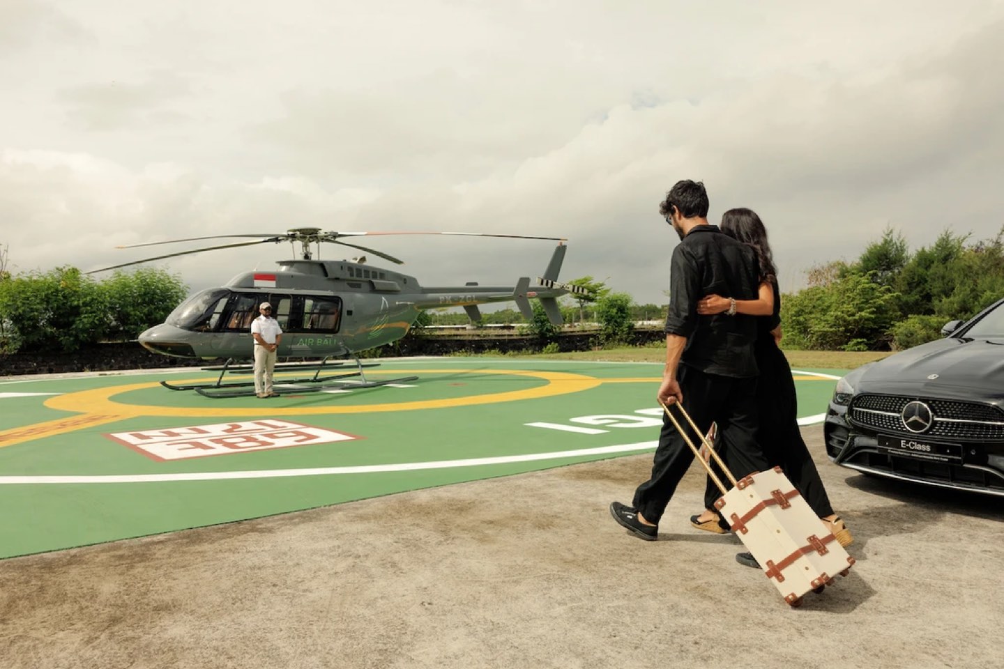 Helipad transfer